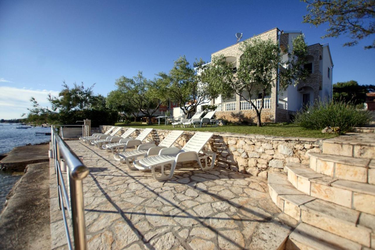 Apartments By The Sea Kozino, Zadar - 5803 Екстер'єр фото